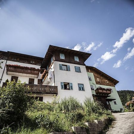 Ferienwohnung Casa Streberi Castelfondo Exterior foto