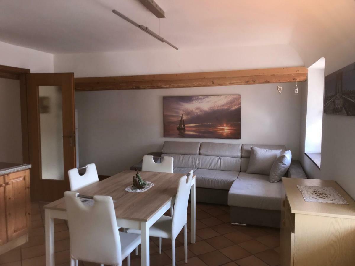 Ferienwohnung Casa Streberi Castelfondo Exterior foto